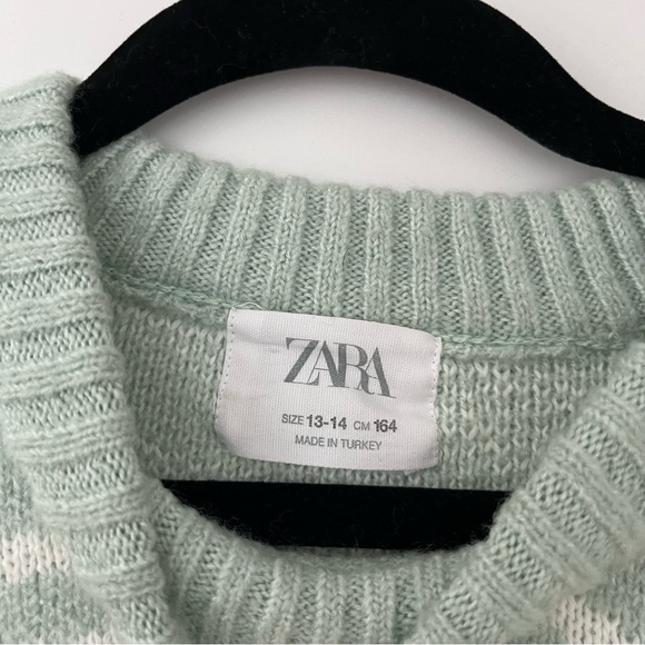 Zara Green Knit Sweater - Picture 2 of 3